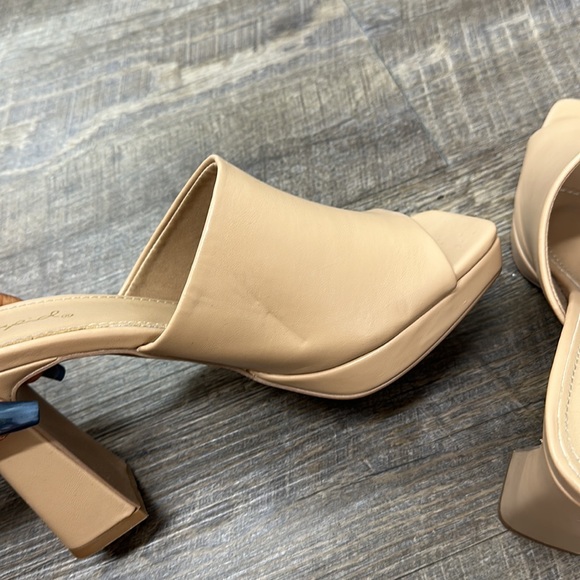 Nude Slip On Mule Heels - Picture 5 of 7